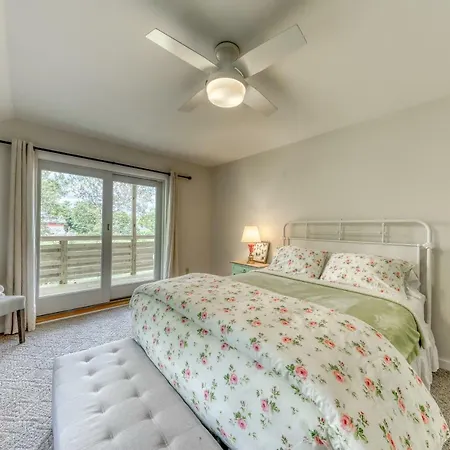 Hobby Hops Farmhouse Northport Extérieur photo